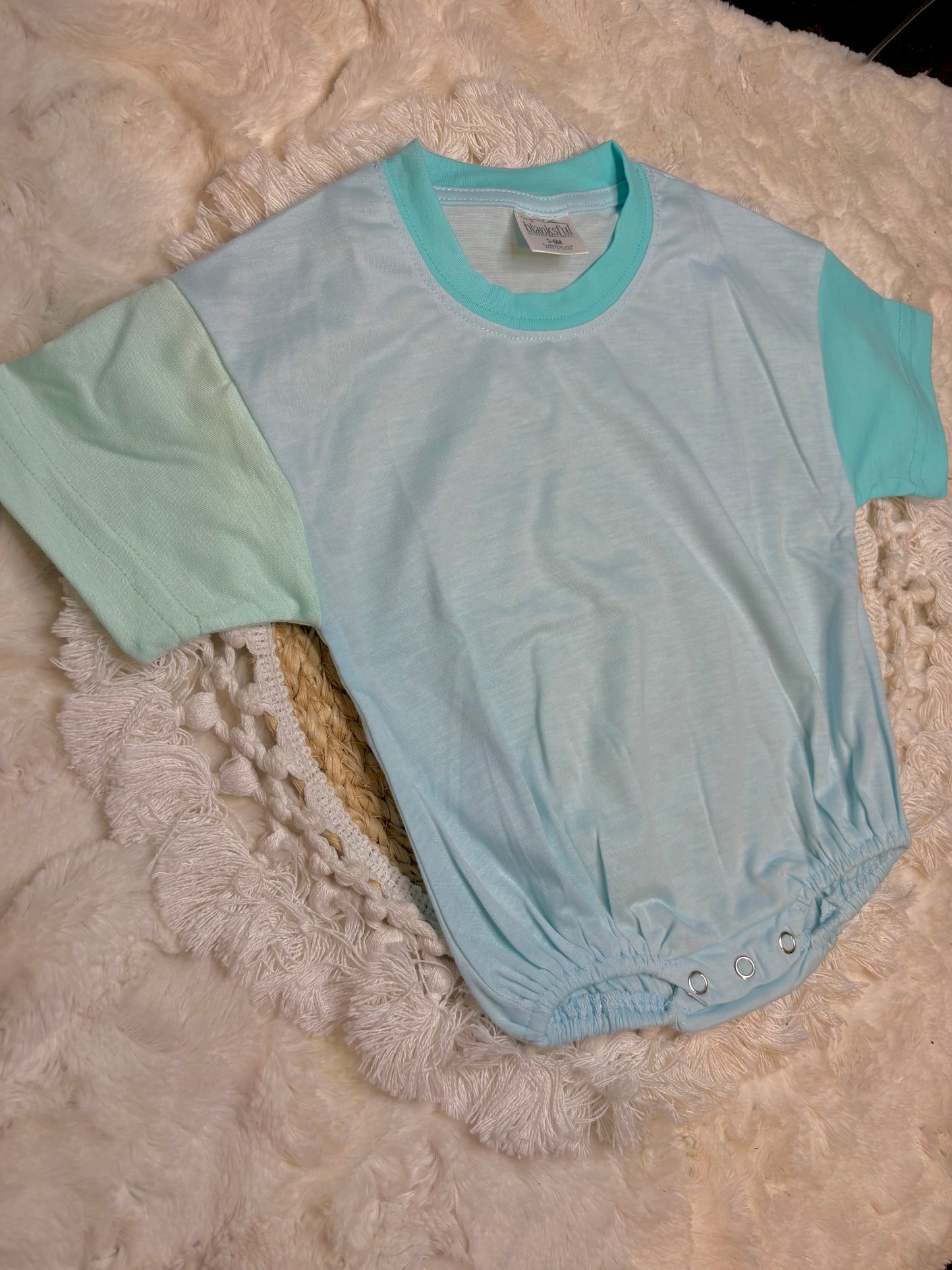 Light Blue Color Block Bubble